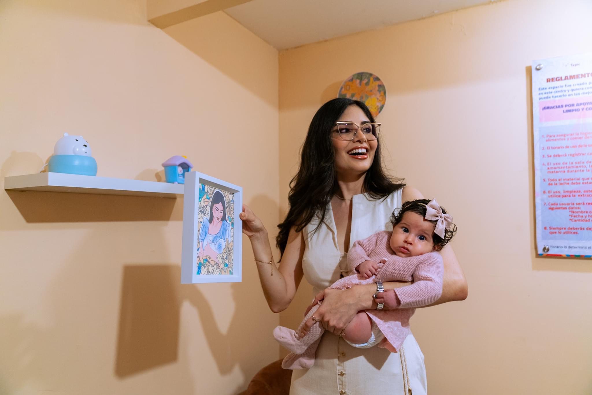 Geraldine Ponce con su hija Maria Galván