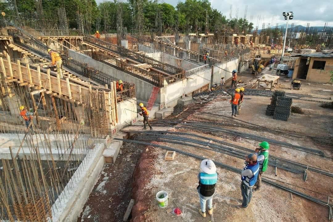 Construcción del estadio de beisbol en Tepic