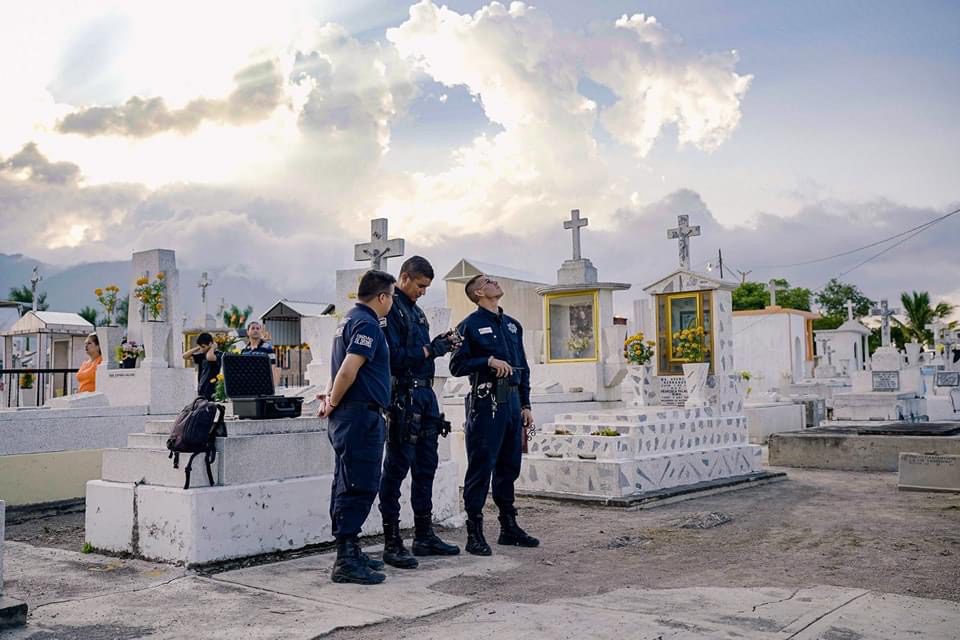 Operativo de seguridad para el “Día de Muertos” en Nayarit