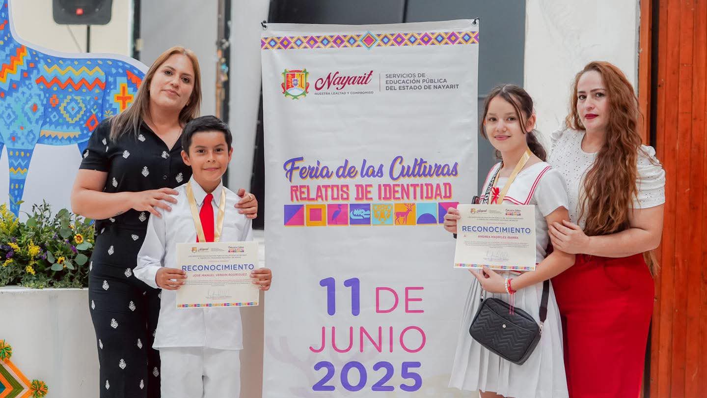 Estudiantes de Jala ganan primeros lugares