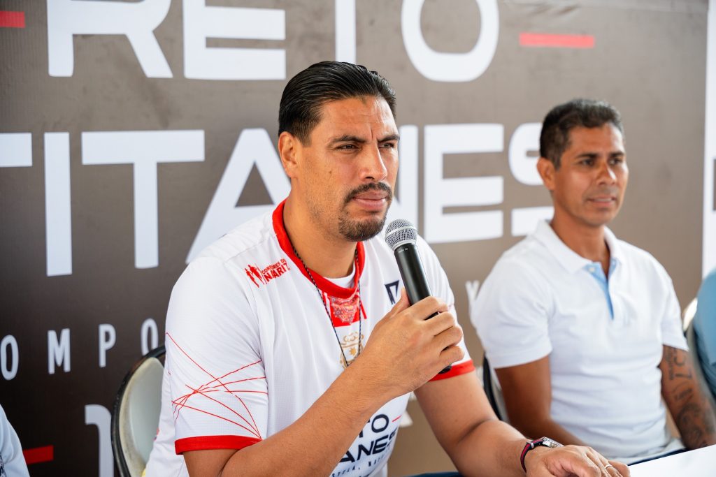 Presidente Gustavo Ayón