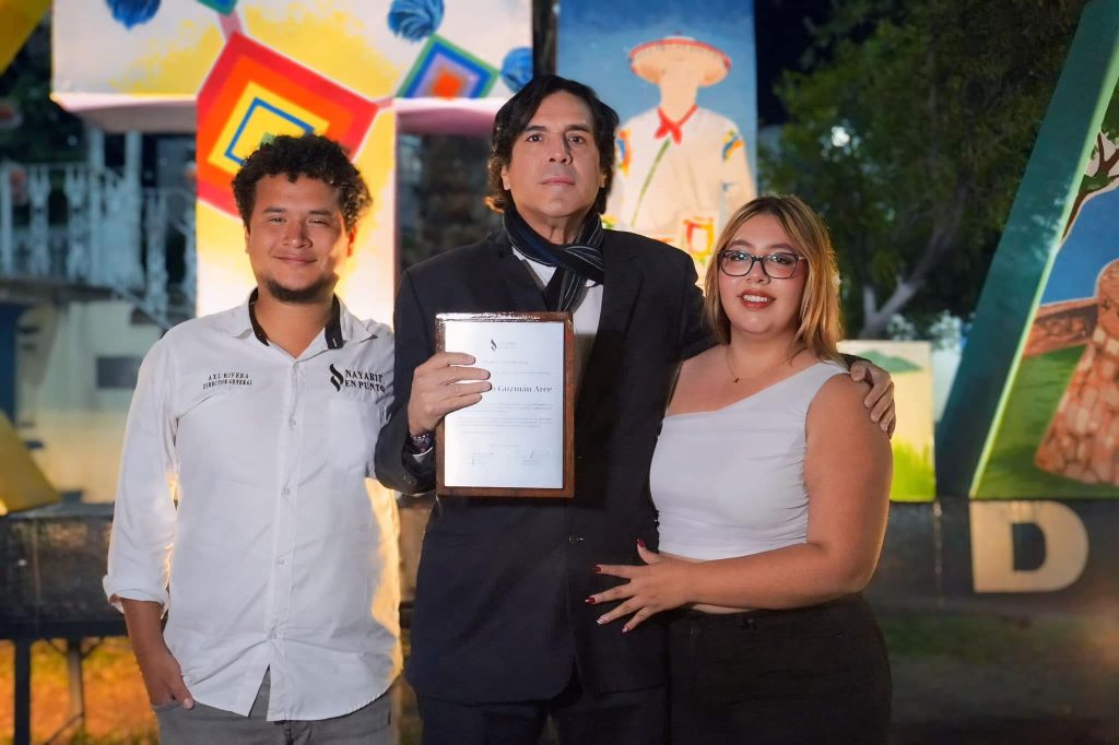 Profesor Rigoberto Guzmán Arce, nombrado cronista adjunto por el Ayuntamiento de Ixtlán del Río
