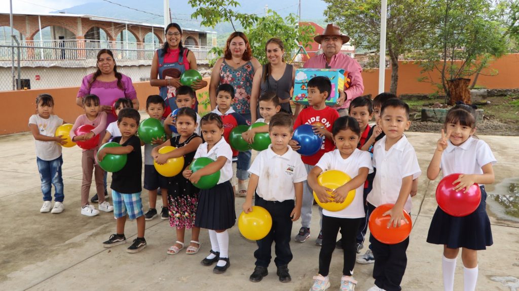 La Mochila Viajera continúa su recorrido y llega a Heriberto Jara