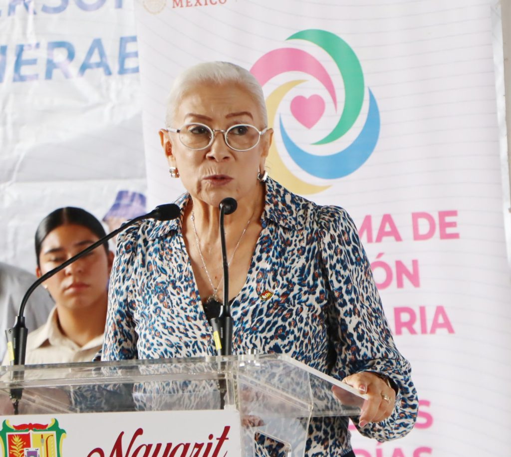 Como parte de la gira Latidos del Corazón, la Dra. Beatriz Estrada Martínez y el Sistema DIF Nayarit ofrecieron más de 4 mil apoyos y servicios gratuitos a familias del municipio.