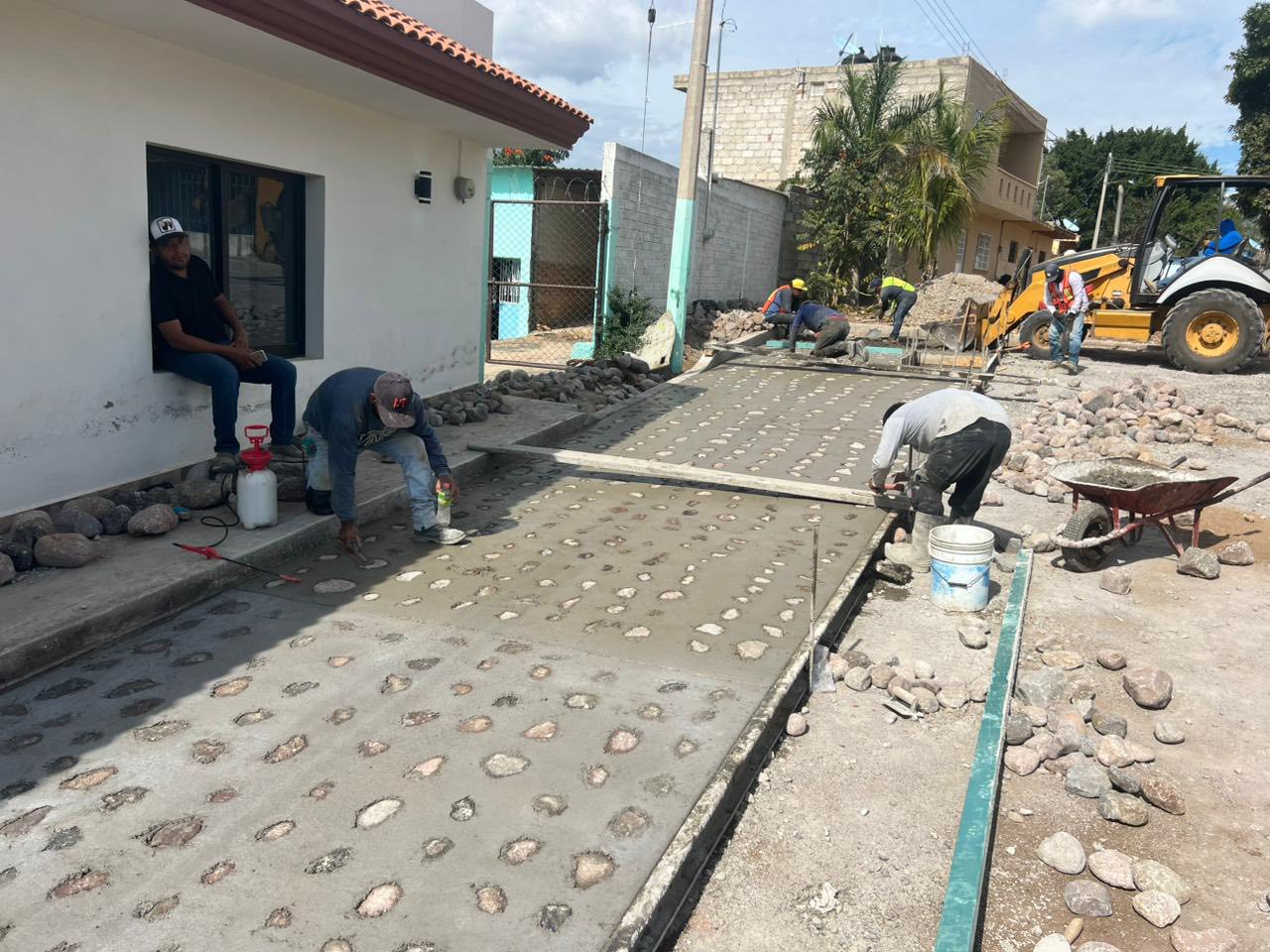 Empedrado ahogado en Tequilita transforma sus calles y fortalece la movilidad