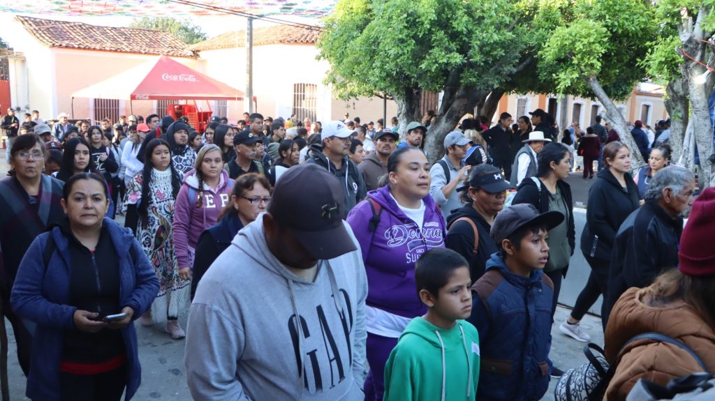 Peregrinación a Barranca del Oro reafirma la fe y tradición de Ahuacatlán