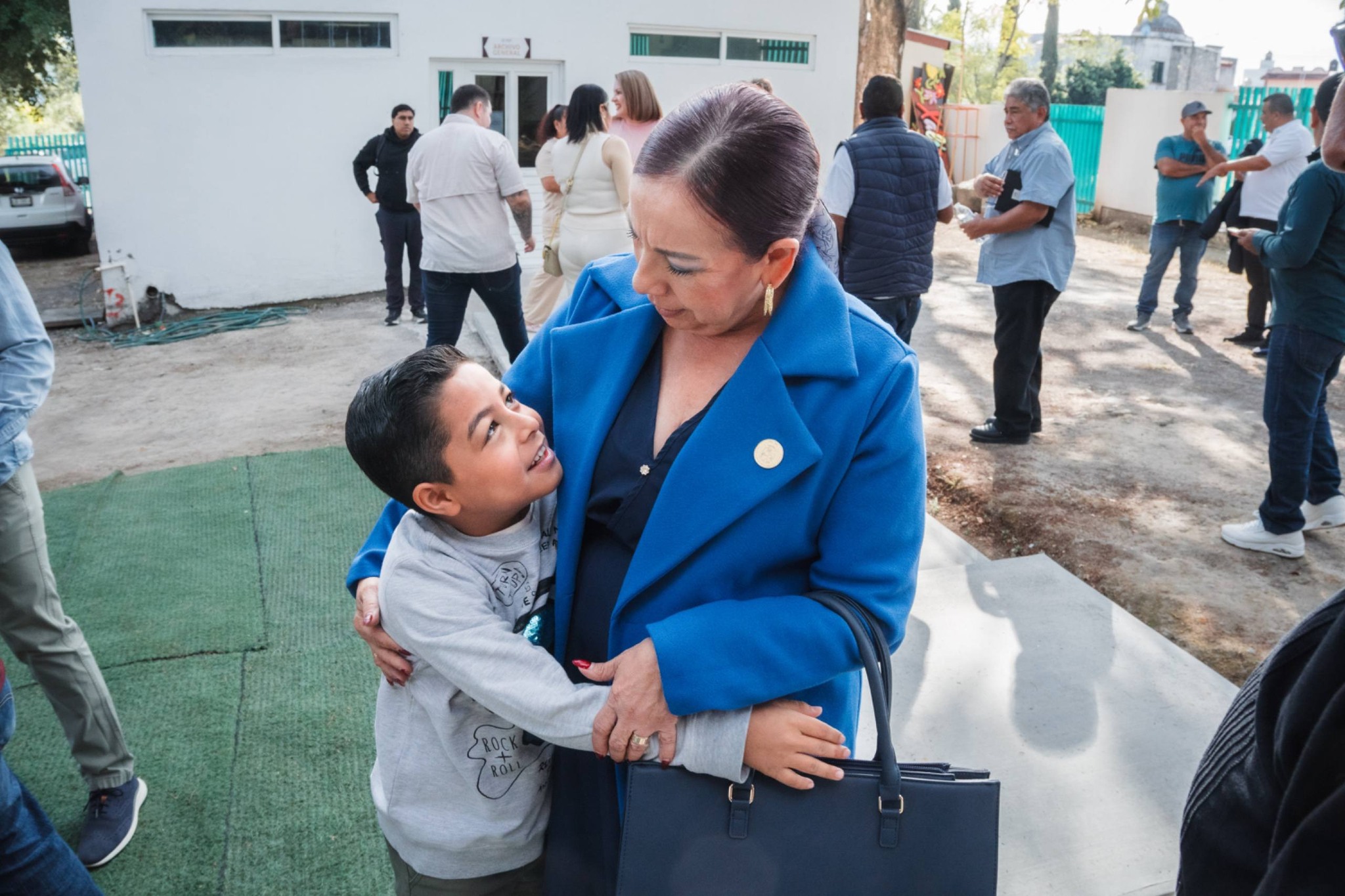 Con la participación de 100 niñas, niños, adolescentes y jóvenes, el Gobierno de Xalisco llevó a cabo la etapa municipal del XXXVI Concurso Estatal de Oratoria Juan Escutia 2026, un ejercicio cívico que impulsa la expresión, el pensamiento crítico y la formación de valores entre la niñez y juventud del municipio.
