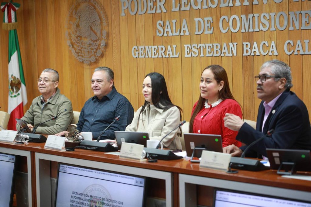 Aprueba Comisión del Congreso reformas al Poder Ejecutivo y al Sistema Estatal de Asistencia Social en Nayarit