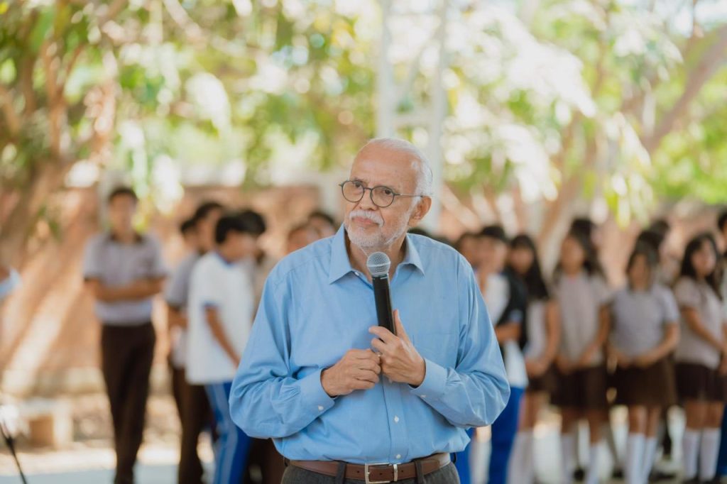 Arranca rehabilitación de la Secundaria Adolfo López Mateos en Mezcales, Bahía de Banderas