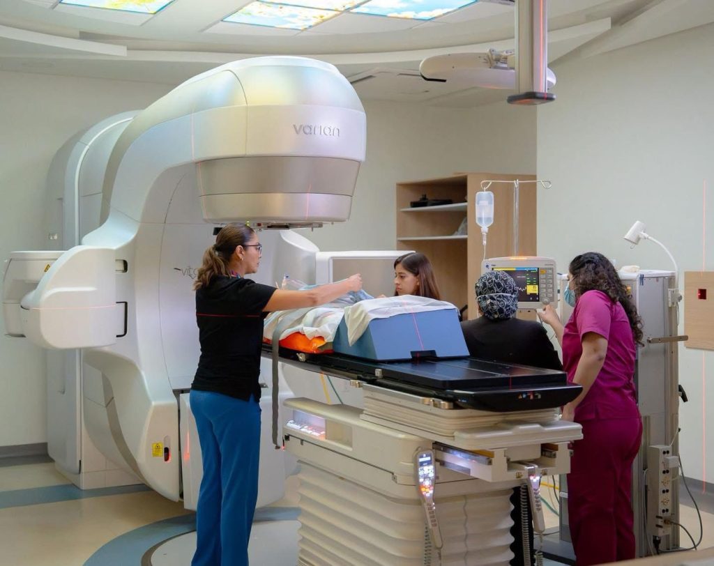 Con tecnología de punta, Aguascalientes fortalece la lucha contra el cáncer