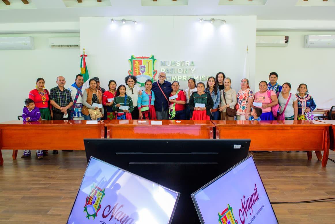 Miguel Ángel Navarro entrega apoyos del PACMyC Nayarit 2025 a proyectos culturales comunitarios