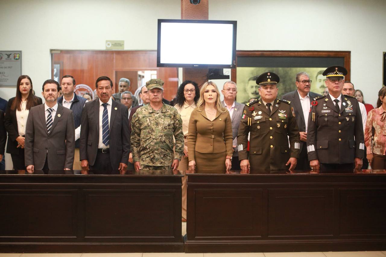 Conmemoran 109 años de la Constitución y de Nayarit como Estado Libre y Soberano