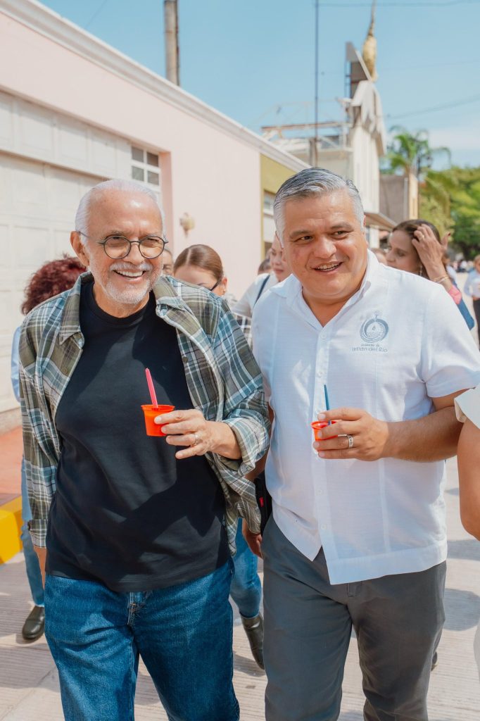 Miguel Ángel Navarro impulsa el desarrollo y bienestar en Ixtlán del Río