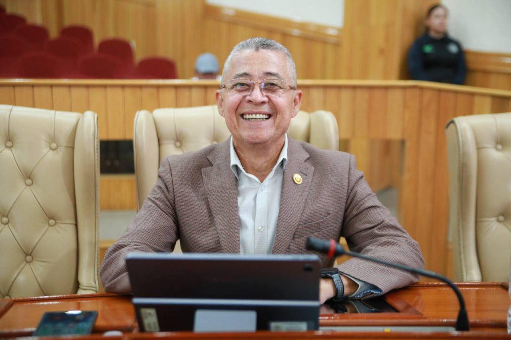 Congreso de Nayarit recibe iniciativa para reformar la Ley Orgánica del Poder Ejecutivo
