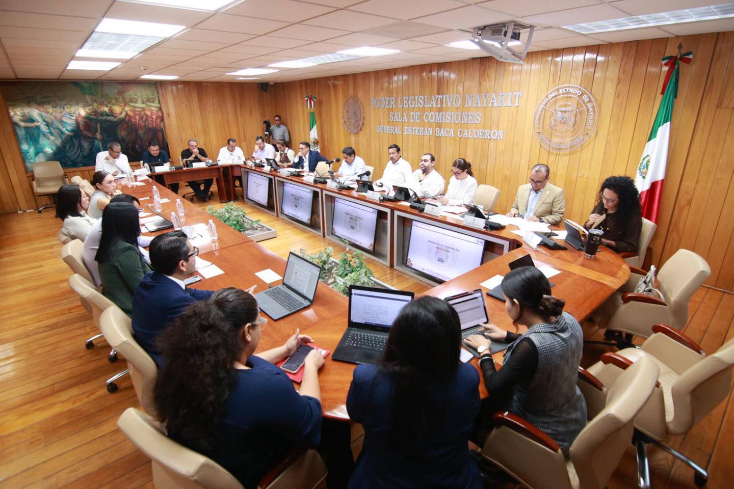 Aprueban donación de inmueble de Casa DIF para fortalecer atención a menores con autismo en Nayarit