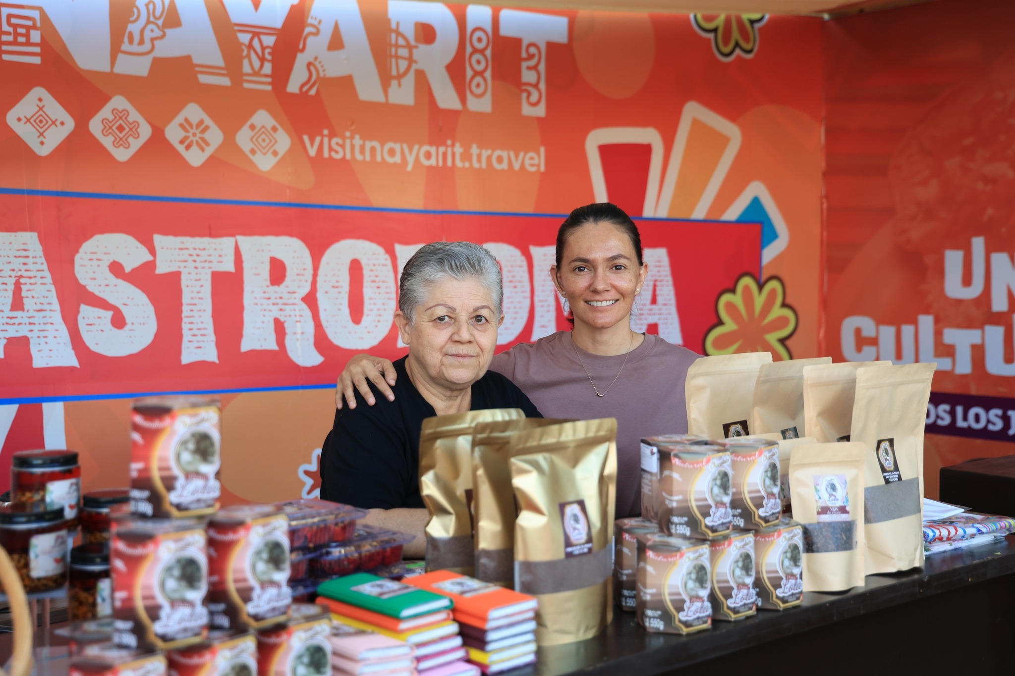 Amatlán de Cañas promueve su identidad cultural en el Encuentro de Sabores y Colores celebrado en Tepic