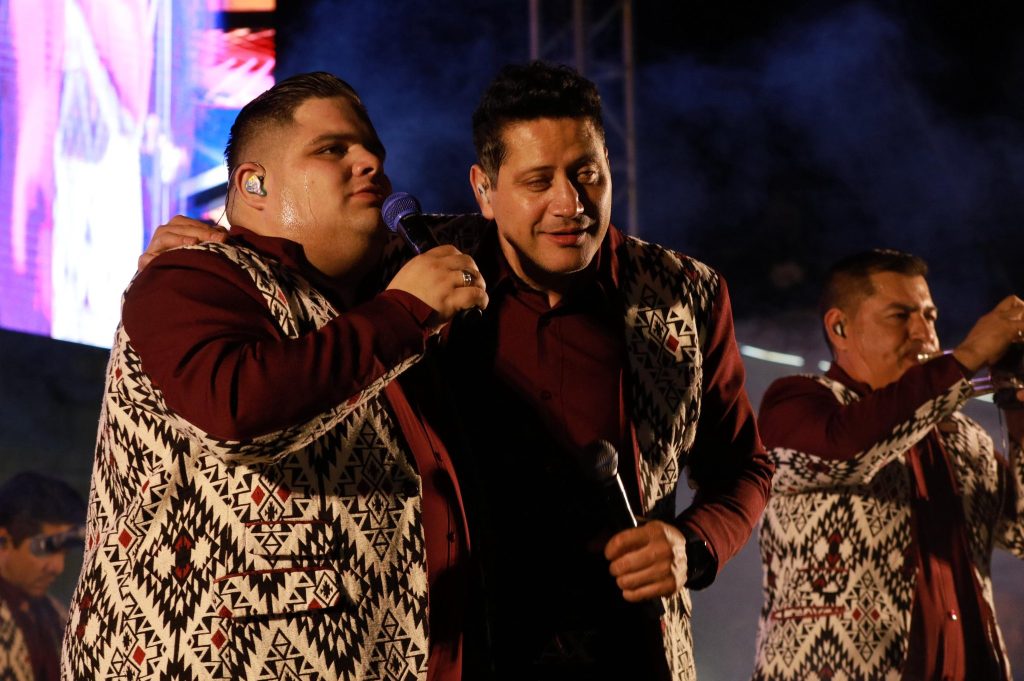 Pequeños Musical cierra la Feria Regional Santa María del Oro 2026 con multitudinaria presentación
