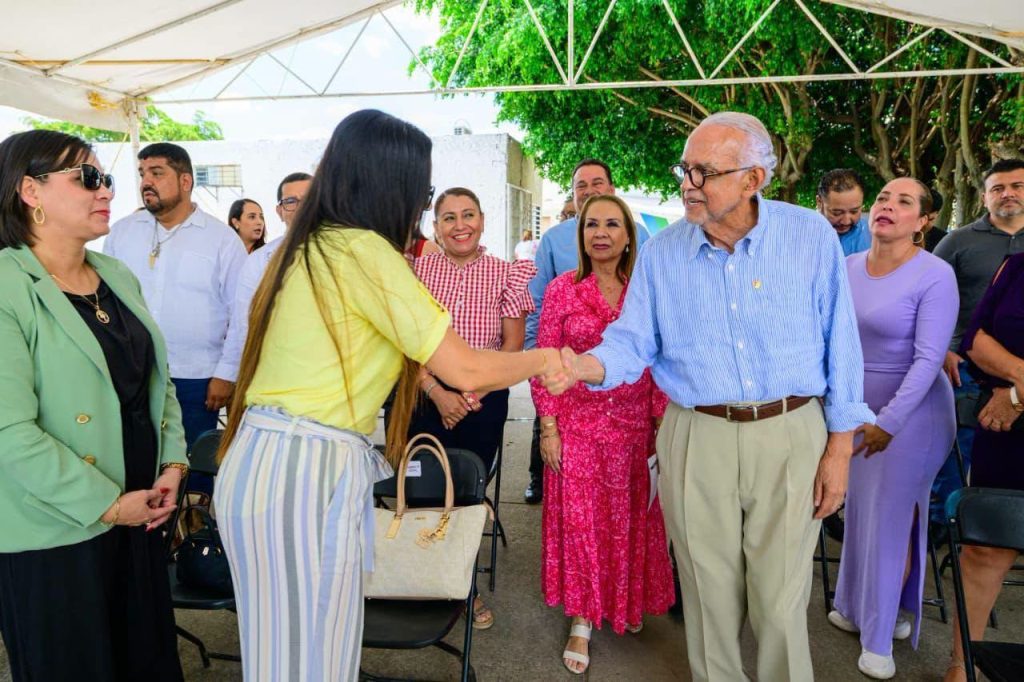 Supervisión educativa Nayarit fortalece el acompañamiento escolar con nuevos vehículos