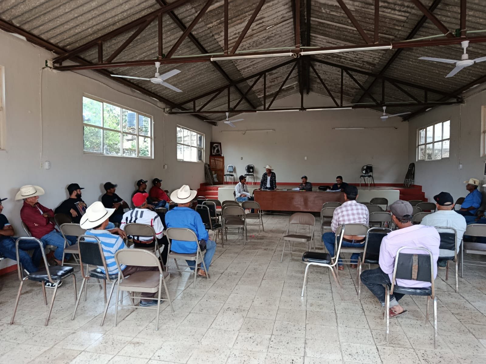 Apoyo al sector pesquero fortalece la organización productiva en Santa María del Oro