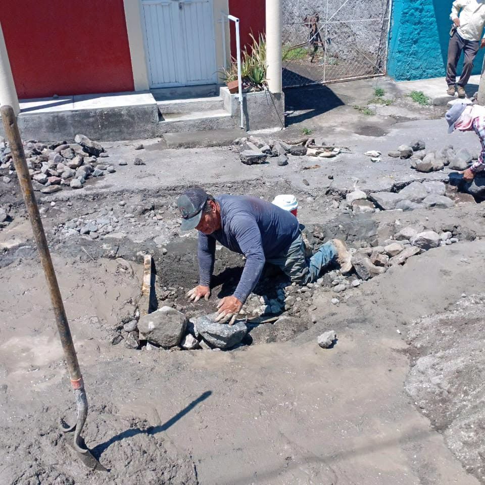 Empedrado Uzeta fortalece la movilidad y el bienestar de las familias en Ahuacatlán