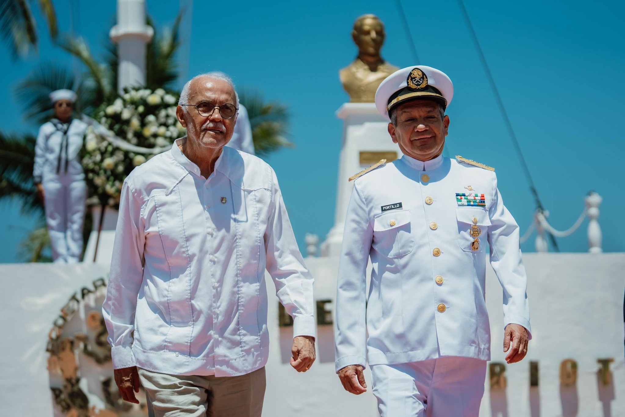 Miguel Ángel Navarro reconoce la labor de las y los marinos en el Día de la Marina Nacional
