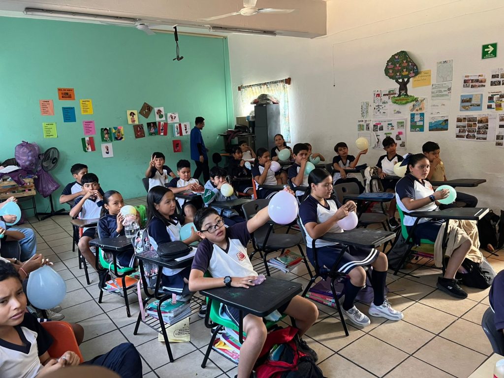 Instituto de la Mujer impulsa pláticas sobre acoso escolar en primaria de Ahuacatlán