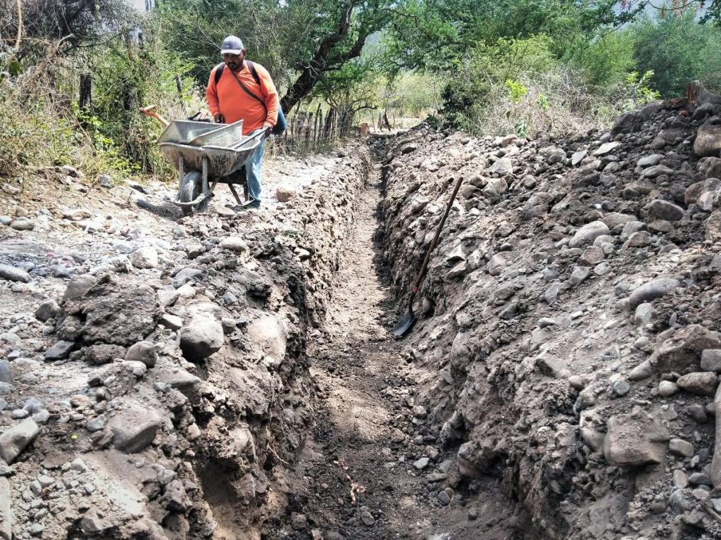 Nueva obra de drenaje sanitario fortalece los servicios básicos en Amatlán de Cañas