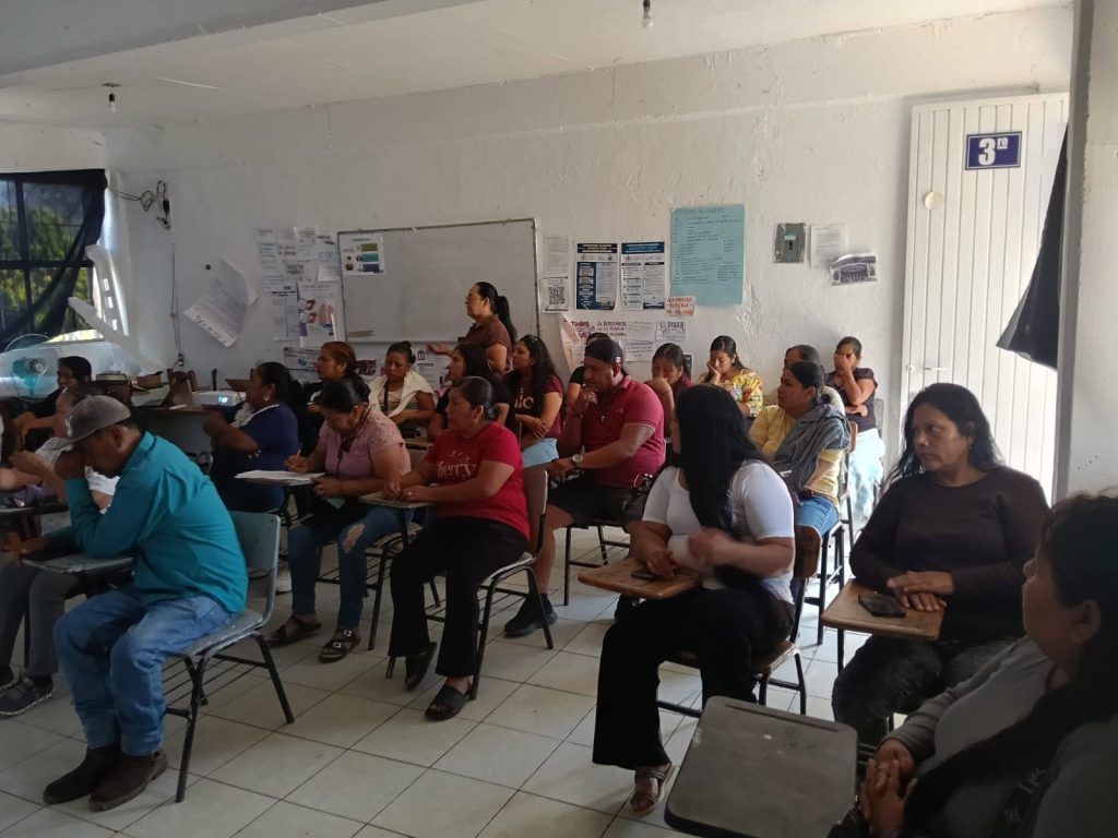 Taller de Violencia Familiar fortalece la prevención y la convivencia en San Miguel de Buenavista, Jala