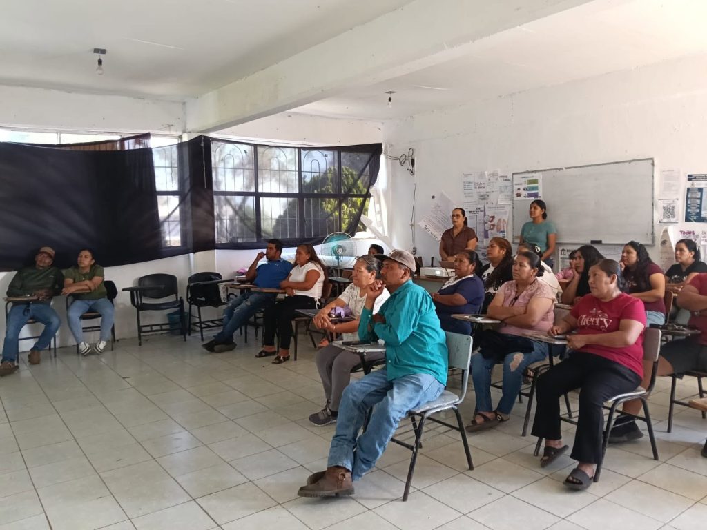 Taller de Violencia Familiar fortalece la prevención y la convivencia en San Miguel de Buenavista, Jala