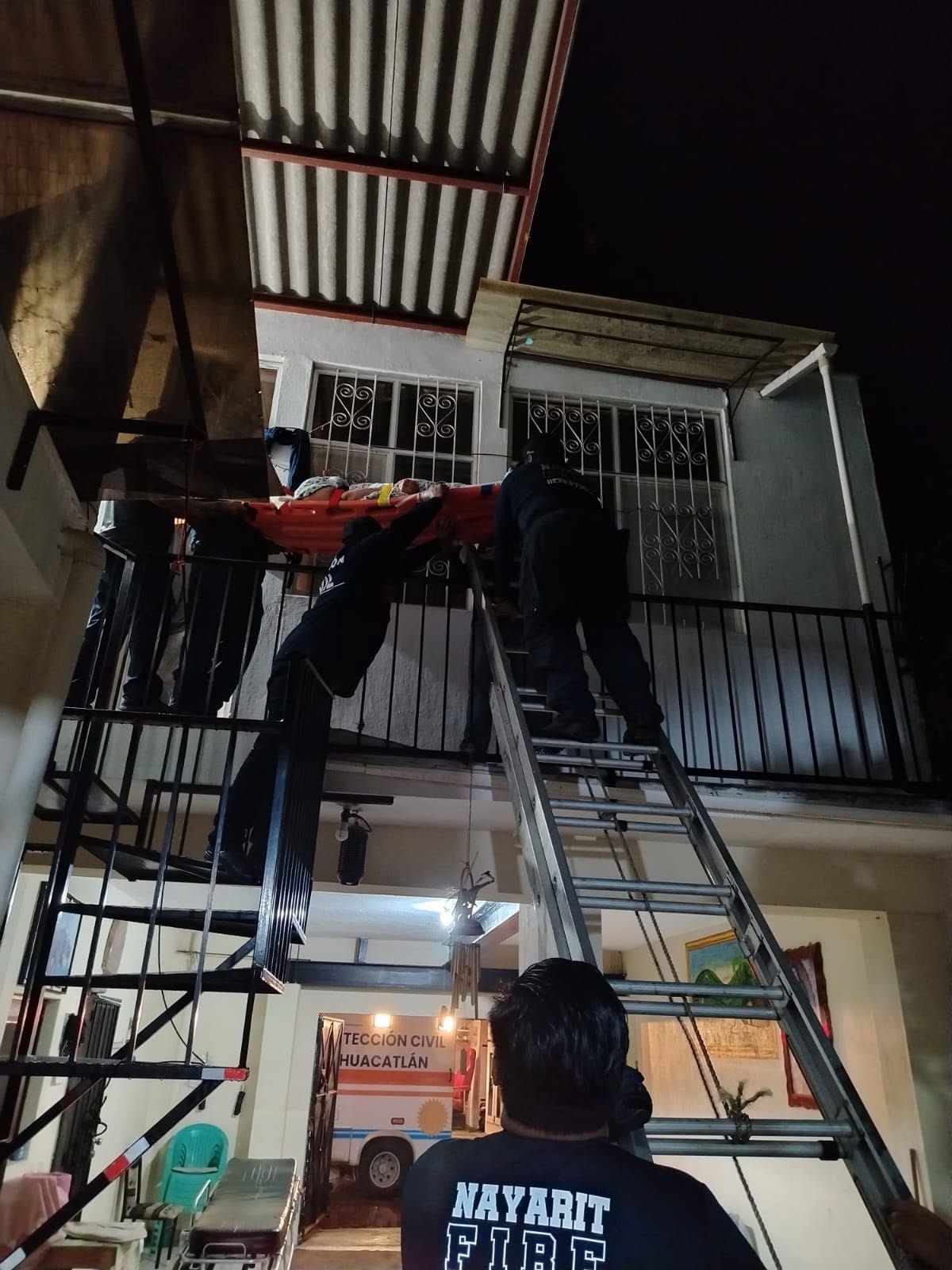 Rescate en Ahuacatlán moviliza a cuerpos de emergencia y destaca labor de Protección Civil