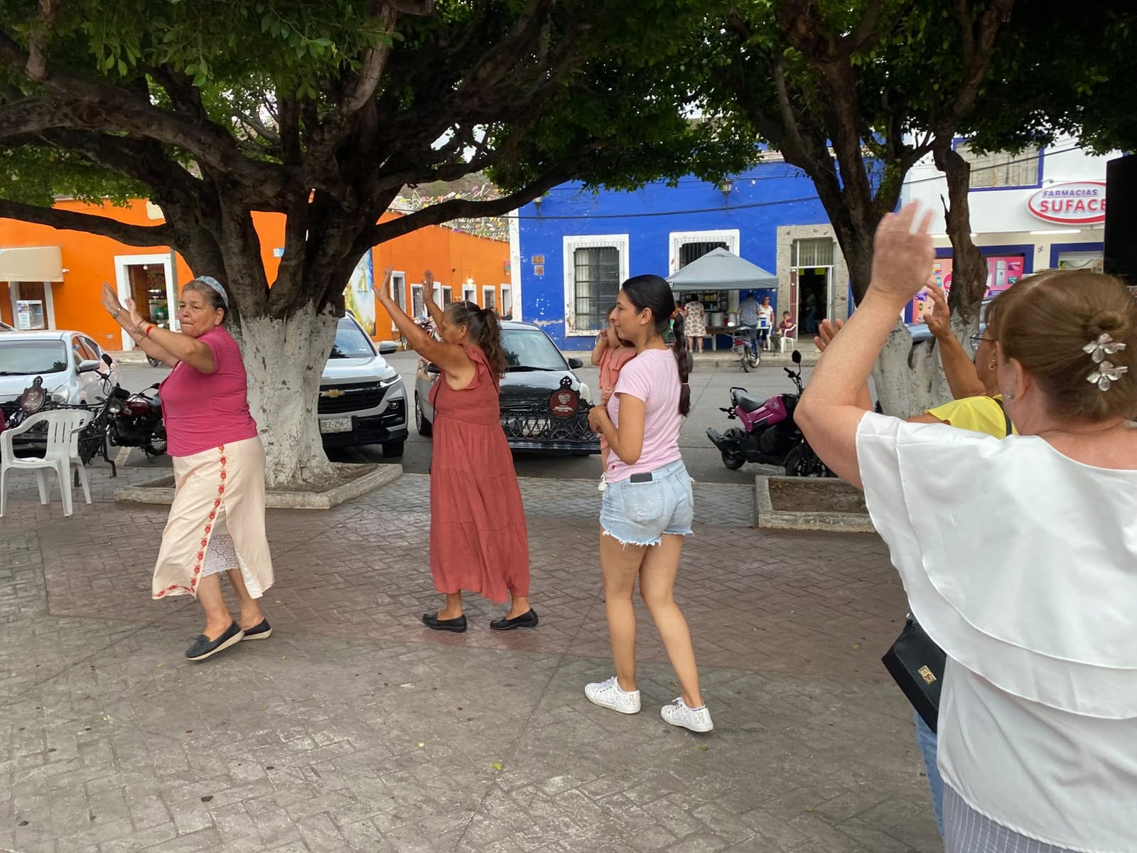 Convivencia y bienestar fortalecen espacios para adultos mayores en Ahuacatlán