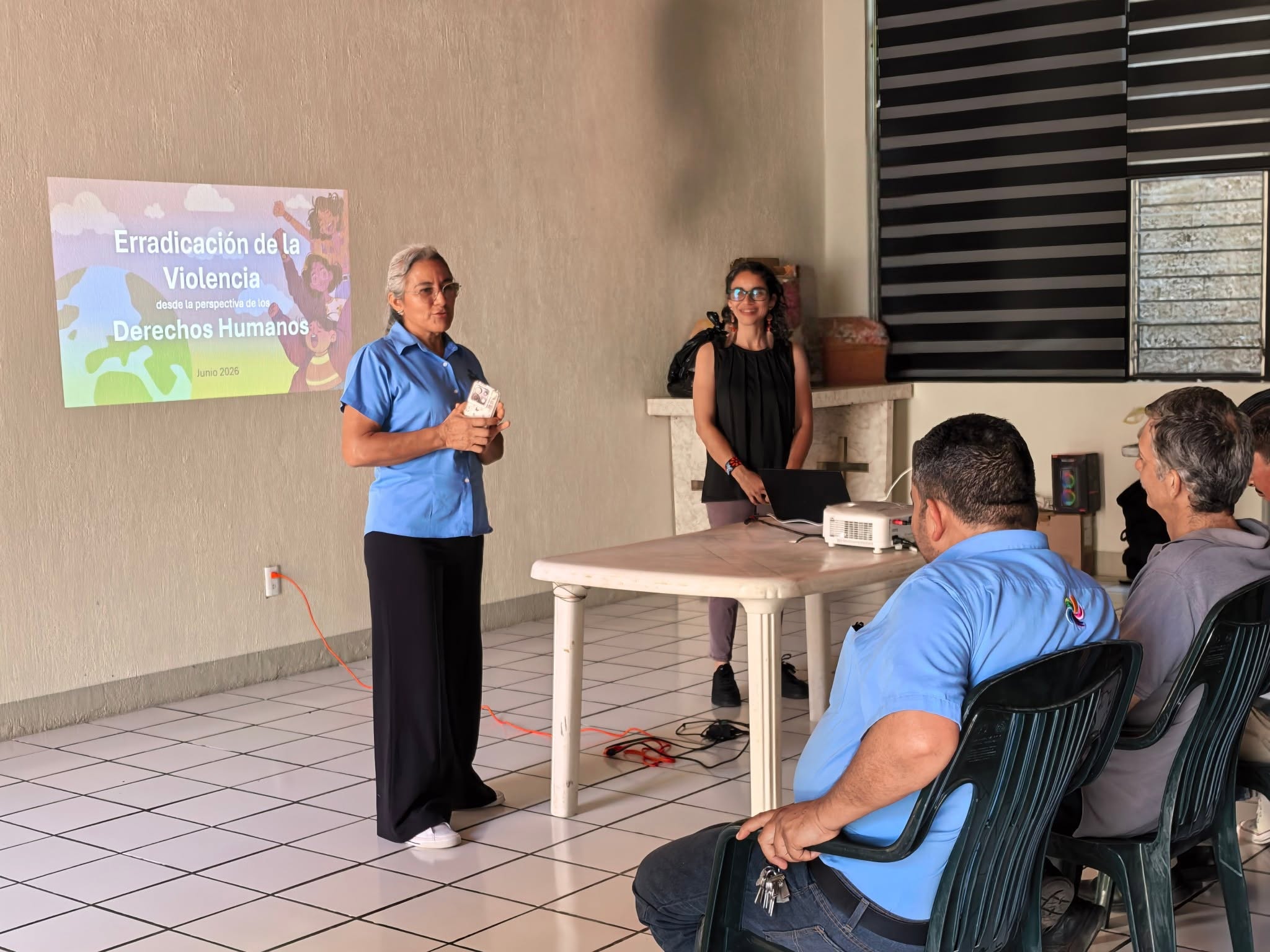 Amatlán de Cañas fortalece la capacitación en derechos humanos con taller dirigido a servidores públicos