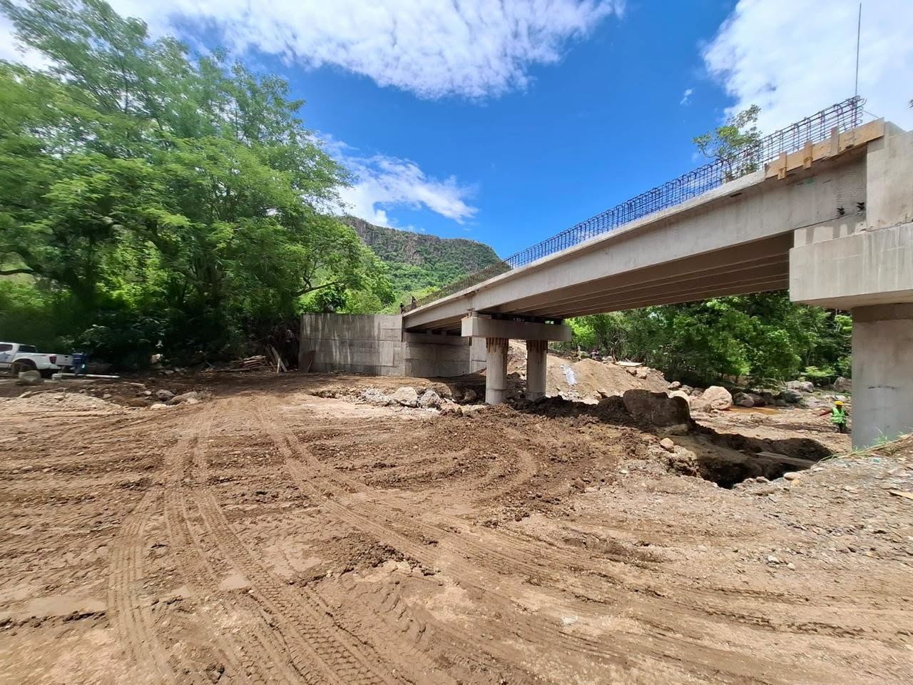 Puente vehicular de El Floreño está cerca de concluir y fortalecerá la conectividad en la zona serrana de Tepic
