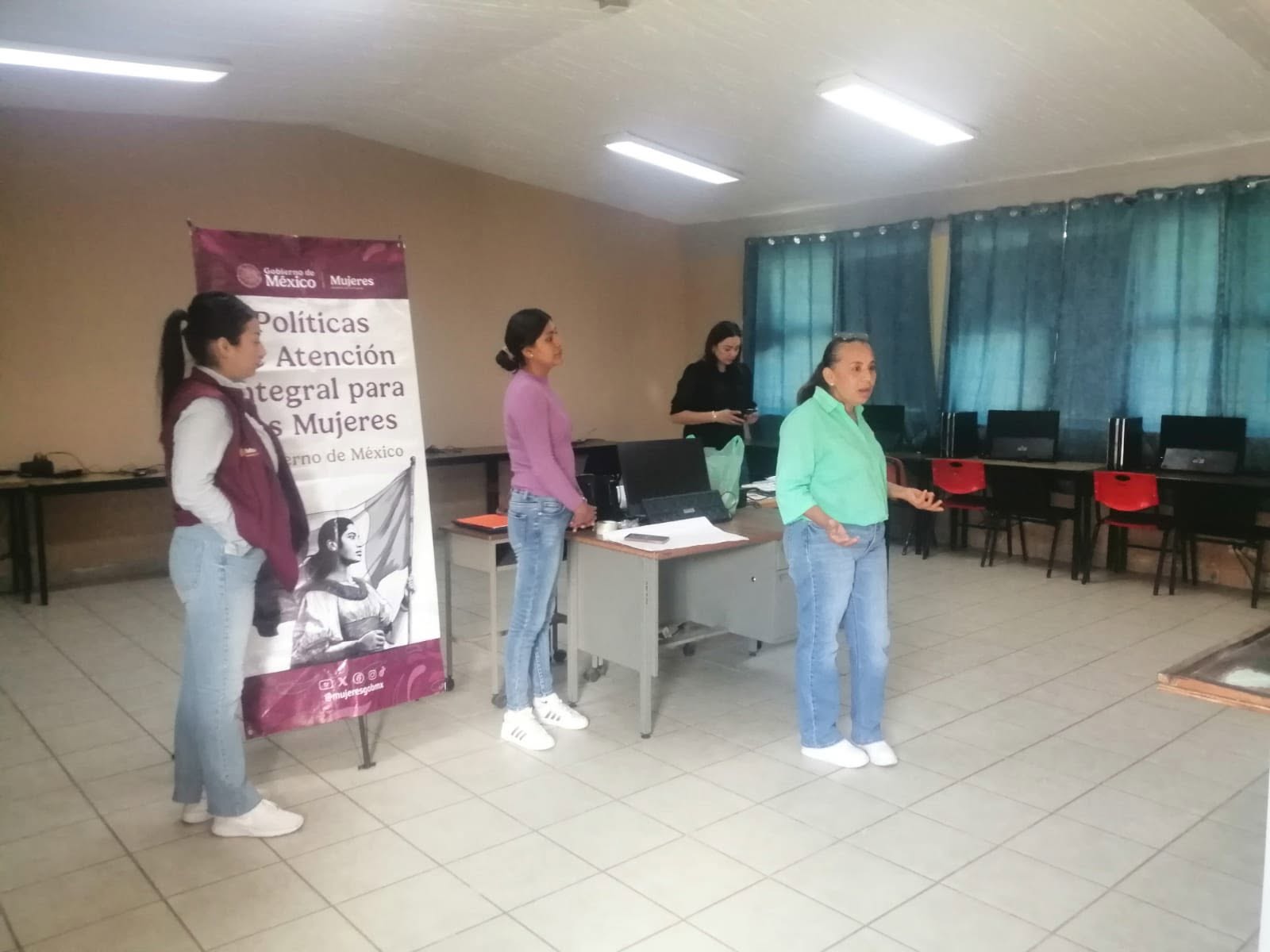 El H. XL Ayuntamiento de Jala fortalece la atención psicológica en la comunidad educativa de Cofradía