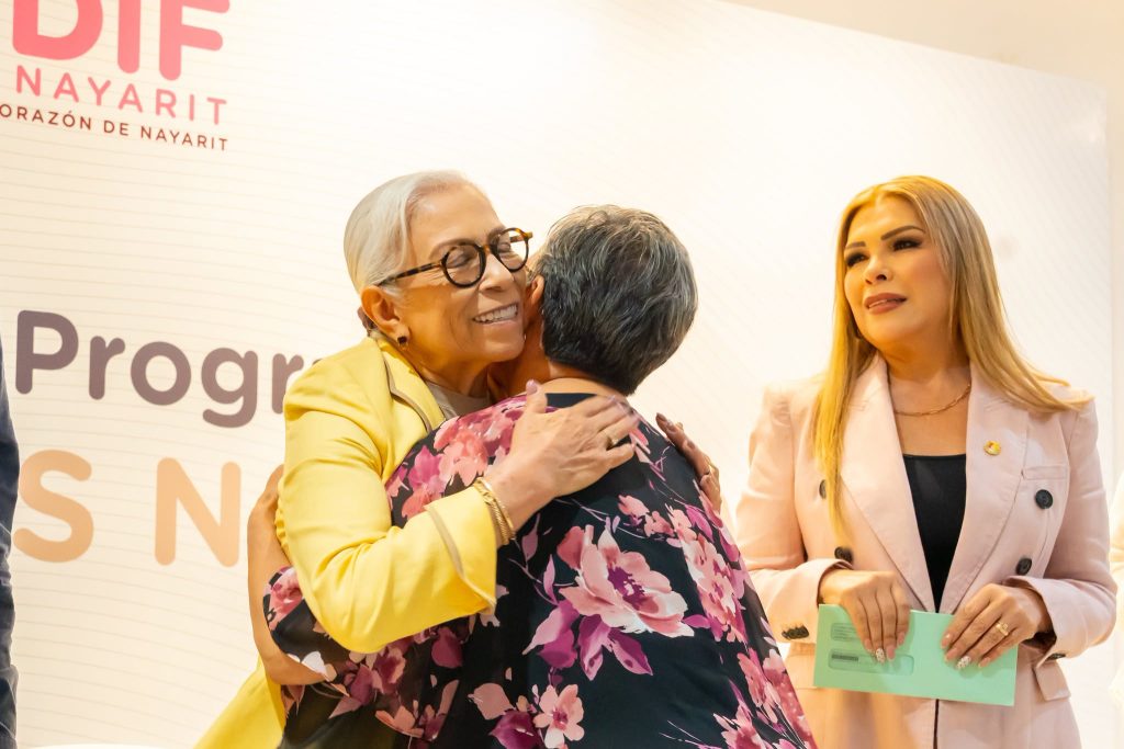 Uniendo Corazones Nayaritas entrega visas para fortalecer la reunificación familiar