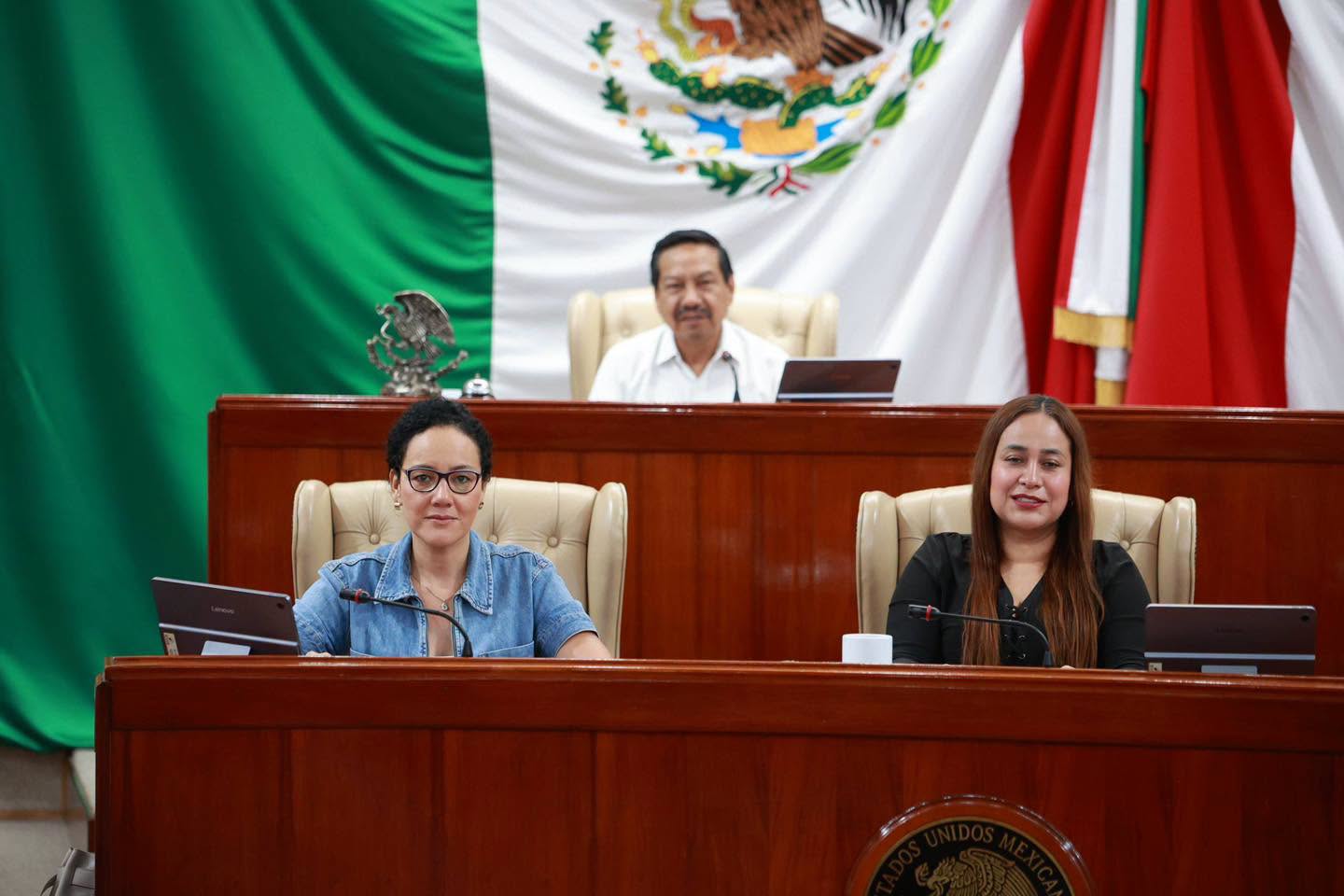 Diputación Permanente aprueba renuncia de la Auditora Superior del Estado