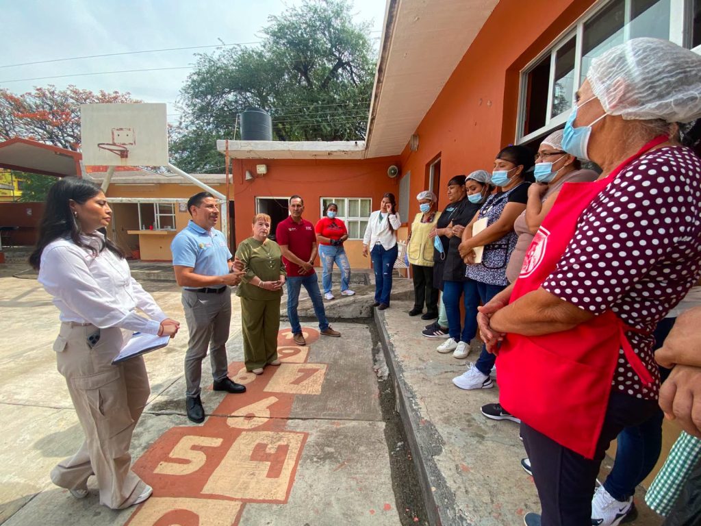 DIF Ahuacatlán recibe supervisión nacional del programa de desayunos escolares