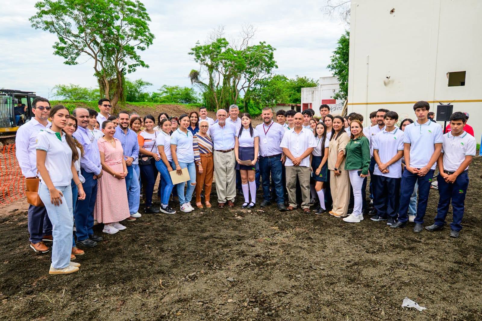 Inicia construcción de la Universidad Nacional Rosario Castellanos en Tuxpan con inversión de 114 millones de pesos
