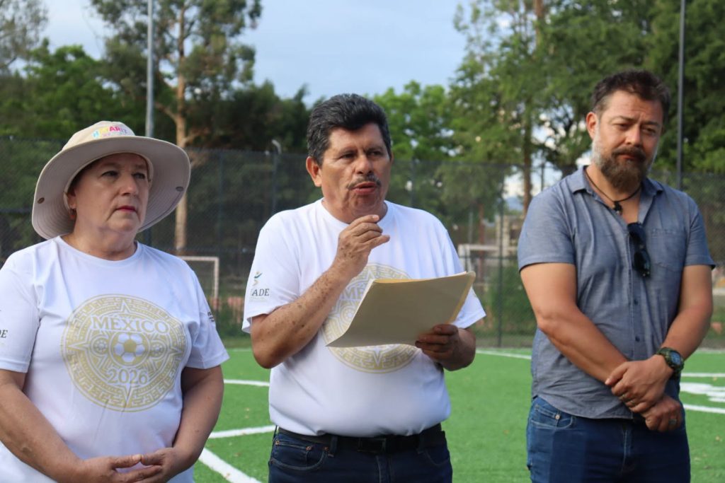 Nueva cancha de fútbol fortalece la infraestructura deportiva en Ahuacatlán