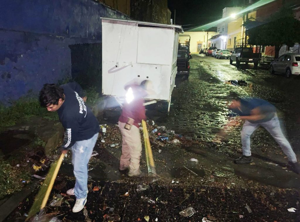 Protección Civil fortalece acciones preventivas y de respuesta durante la temporada de lluvias en Ahuacatlán