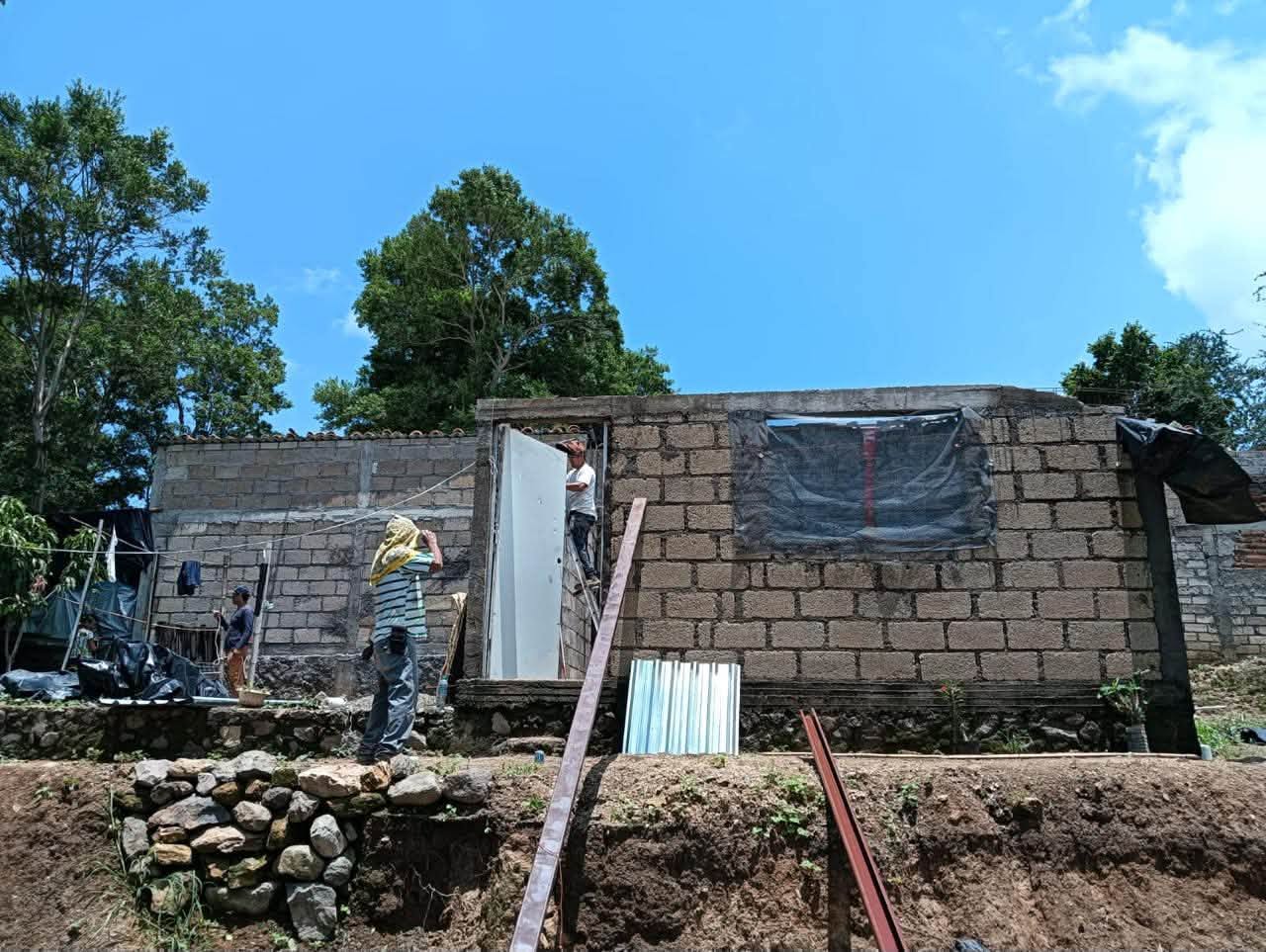Santa María del Oro mantiene apoyo a familias afectadas por la tormenta con acciones de limpieza y rehabilitación