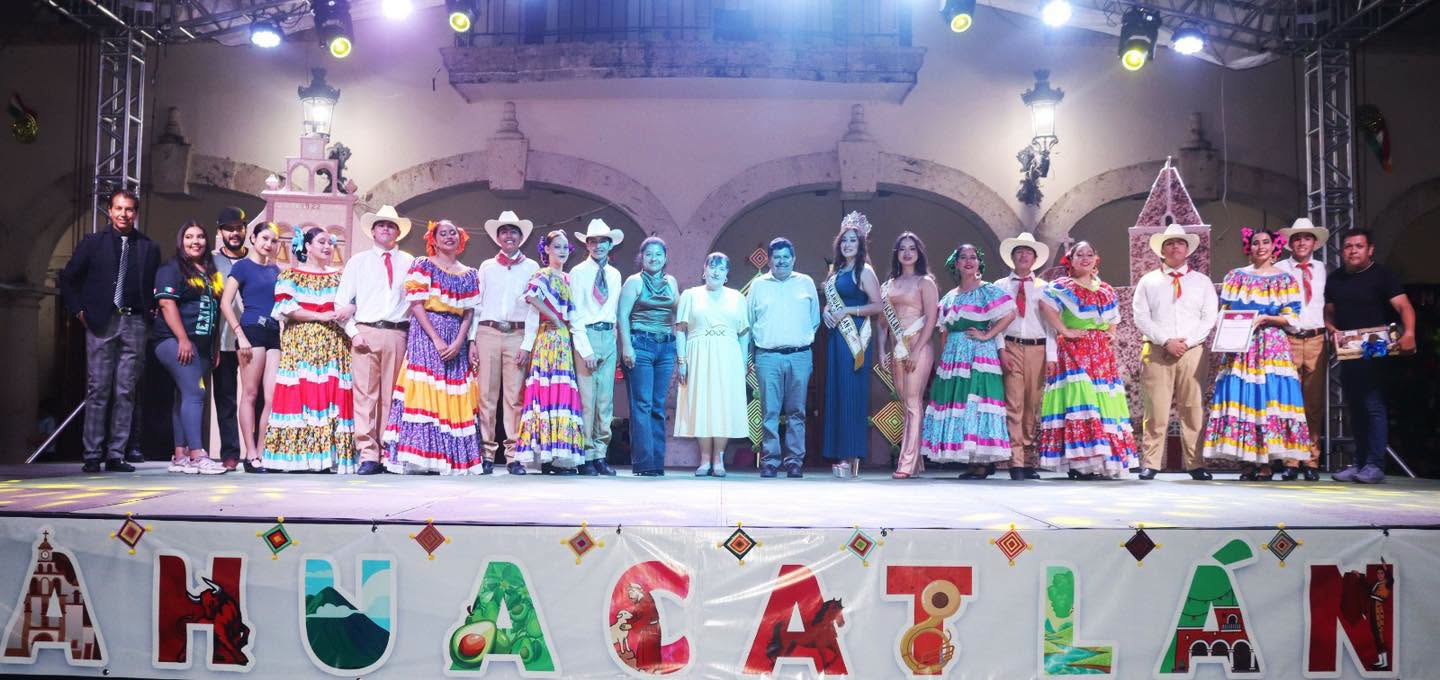 Santa María del Oro comparte su riqueza cultural durante las Fiestas de Octubre de Ahuacatlán
