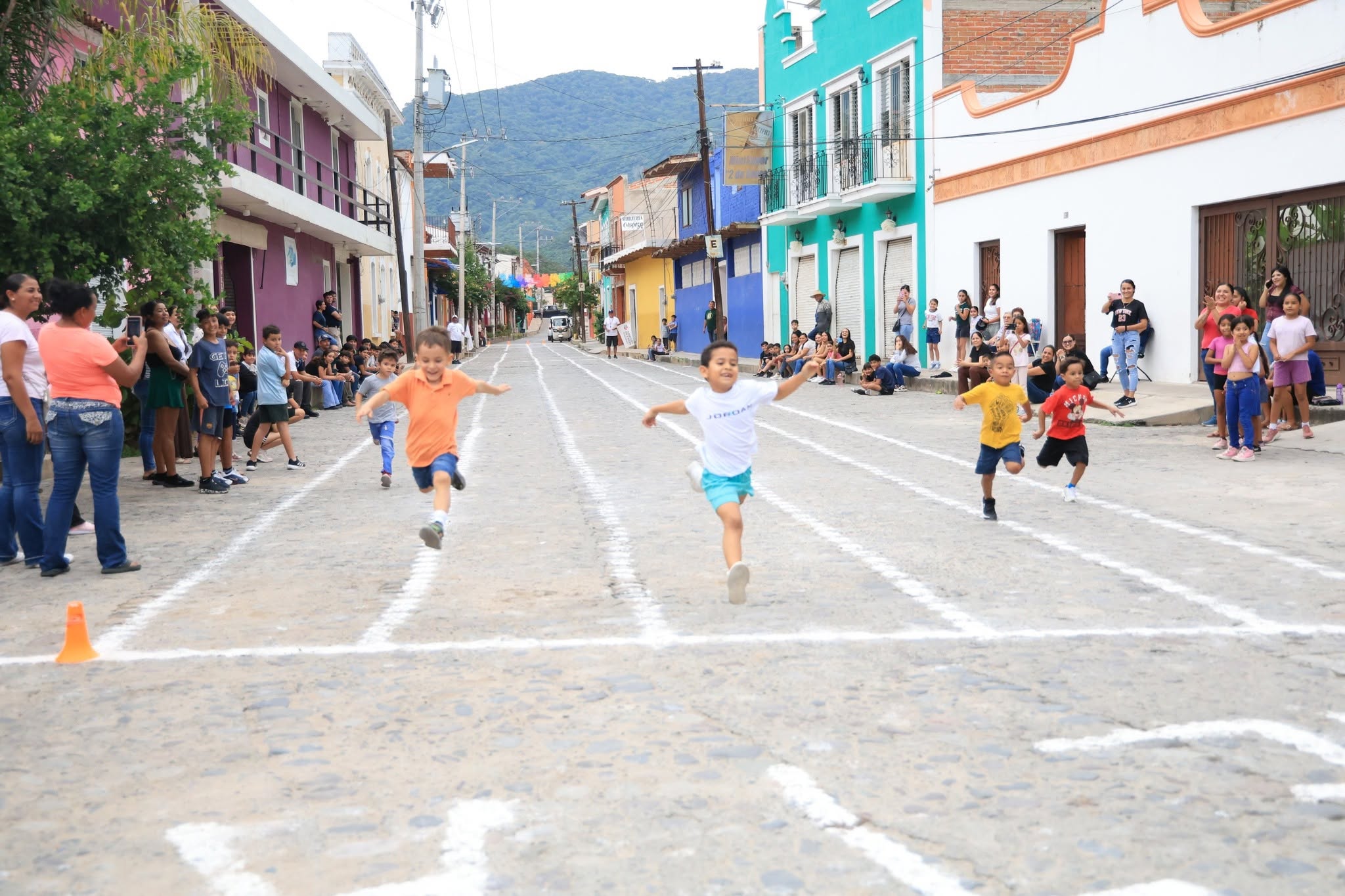 Amatlán de Cañas realiza jornada de Juegos Tradicionales