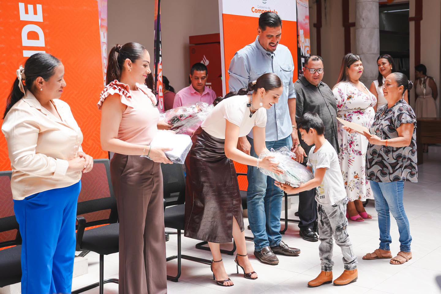 Compostela impulsa acciones para garantizar identidad y derechos de niñas y niños