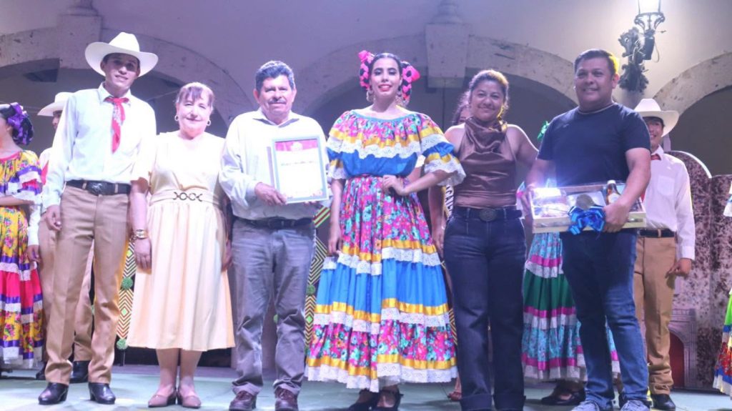 Santa María del Oro comparte su riqueza cultural durante las Fiestas de Octubre de Ahuacatlán