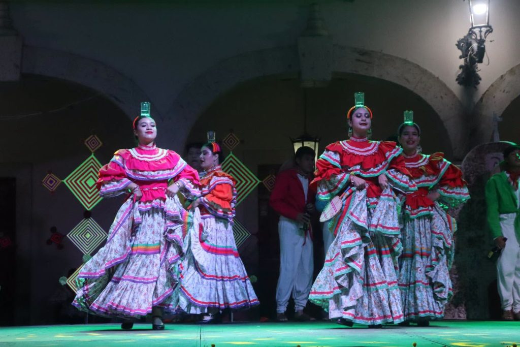 Santa María del Oro comparte su riqueza cultural durante las Fiestas de Octubre de Ahuacatlán