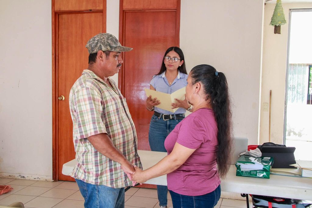 Santa María del Oro acerca servicios del Registro Civil a la comunidad de Las Cuevas