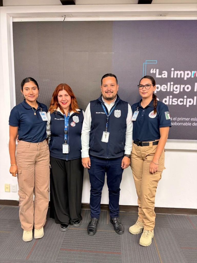 Amatlán de Cañas fortalece capacitación de Protección Civil en radiocomunicación