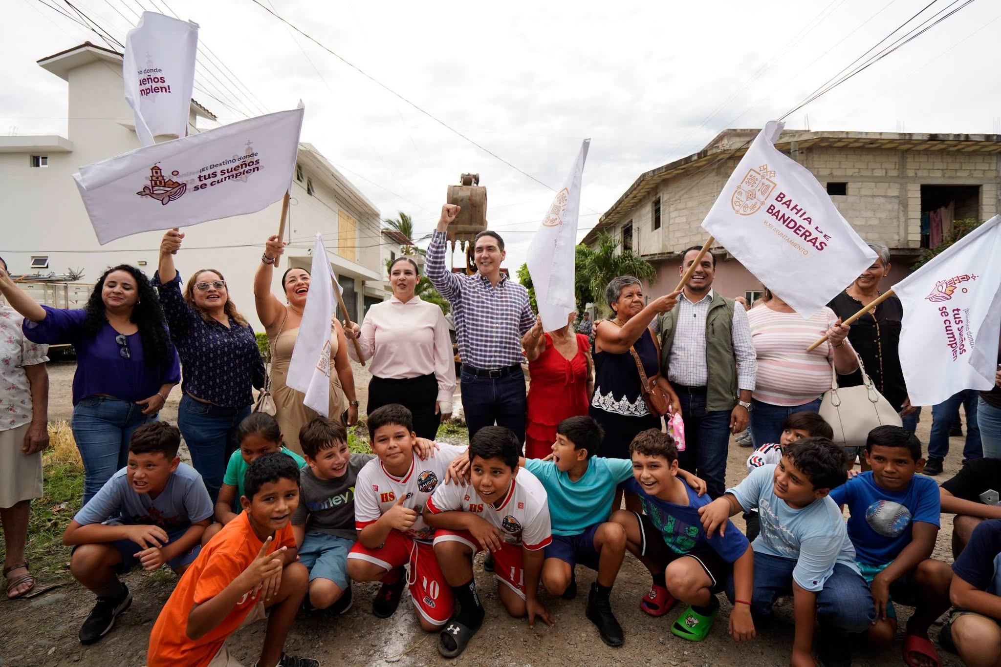 Bahía de Banderas inicia construcción de la calle Amapa en San Juan de Abajo
