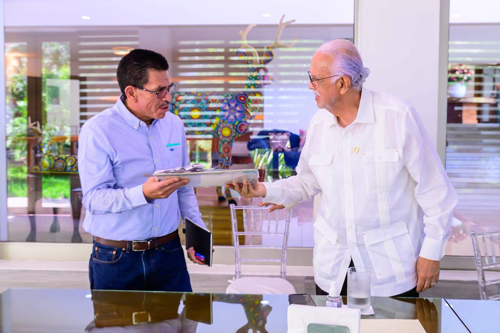 Nayarit impulsa la producción de frijol con entrega de semilla certificada a productores